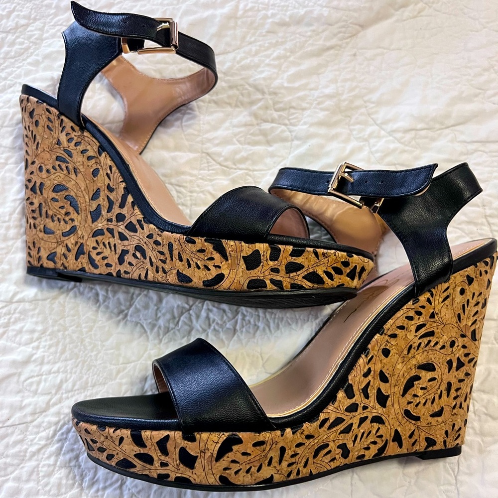 🖤 Jessica Simpson cork floral  wedge heels